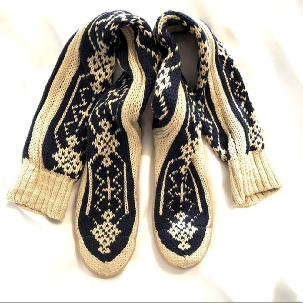 Gypsyz Sweater Boots size 10 NWOT